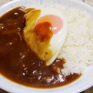 目玉カレー